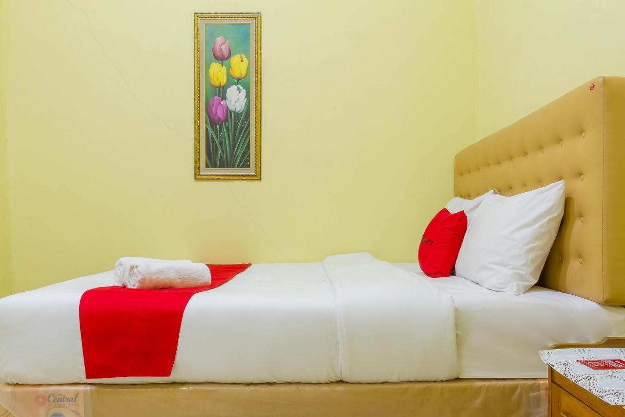 Reddoorz Syariah @ Puri Kalijaga Street Otel Cirebon Dış mekan fotoğraf